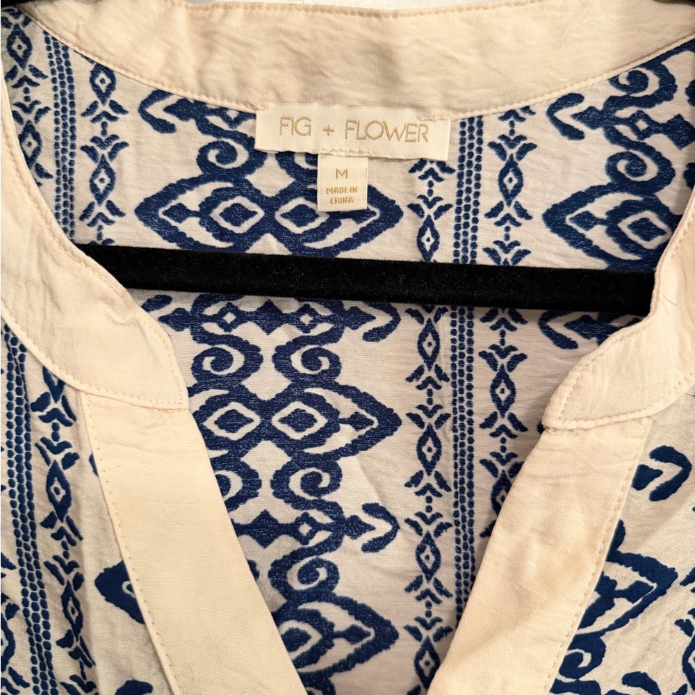 Blue and White Patterned Dress - Picture 3 of 4